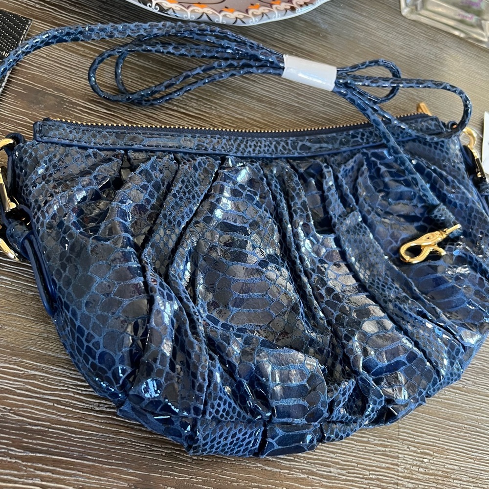Snake print blue bag - Badgley Mischka- New